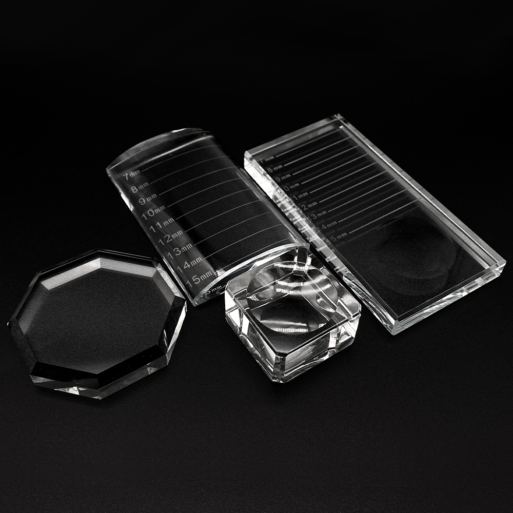 Natuガーナ-まつげエクステ,パレット,湾曲した透明な接着 - Lash Tray Organizer のレビューと価格